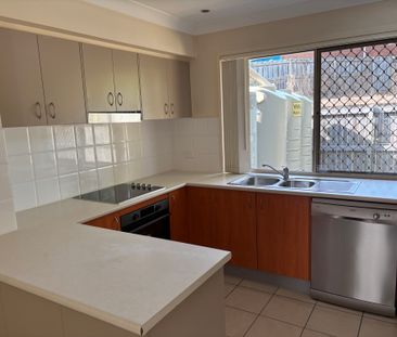 15/6 Canton Court, Manly West QLD 4179 - Townhouse For Rent - $700 ... - Photo 6
