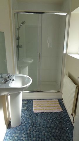 517 New Ashby Road - Engineering Side Loughborough - Photo 4