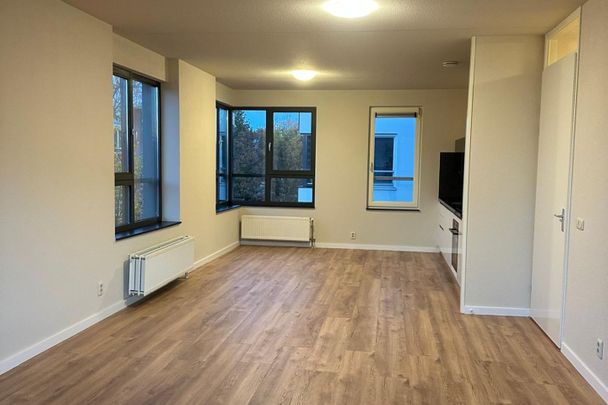 Appartement te huur: Derkinderenstraat 158 1061 VX Amsterdam - Photo 1