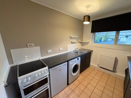 1 bedroom flat to rent - Photo 2