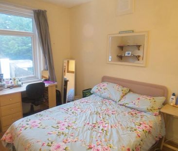 To Rent Hankinson Road, Winton, Bournemouth, BH9 £1,700 pcm Tenancy... - Photo 6