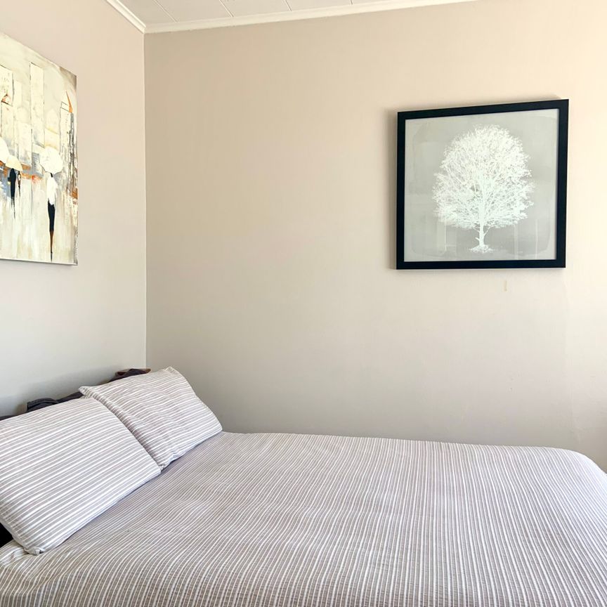 Sydenham, 3 bedrooms - Photo 1