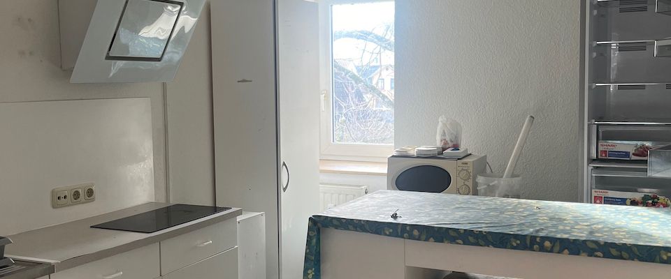 *Racano Immobilien* Martinsviertel - Gepflegte 2 Zimmer Dachgeschosswohnung* - Photo 1