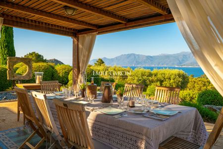 Superbe propriété à louer en Haute Corse - Golfe de Saint Florent, Tennis. - Photo 3