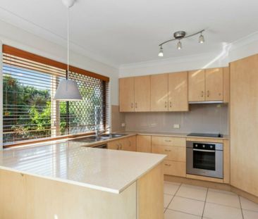 SPACIOUS 4-BEDROOM FAMILY HAVEN IN BONGAREE - Photo 6