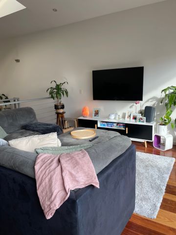 South Yarra - Photo 2