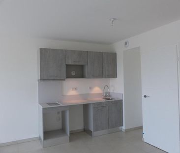 Location Appartement 2 pièces 43m² CANET EN ROUSSILLON 66140 - Photo 3