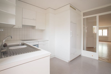 Schöne 4.5-Zimmerwohnung an ruhiger Wohnlage - Foto 5