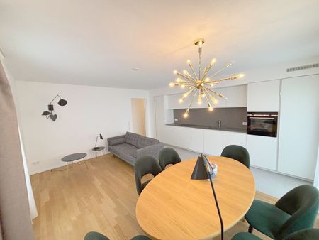Trier: Stilvoll möblierte 2-Zimmer-Wohnung mit offenem Wohn- und Essbereich - Photo 5