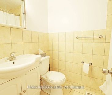 For Lease - 1237E Woodbine Avenue, Toronto, Ontario - Photo 6