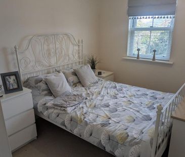 3 bedroom terraced house to rent - Photo 5