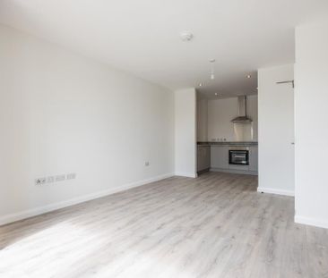 Apt 34, 1 Kings Hall Road, BT9, Belfast - Photo 2