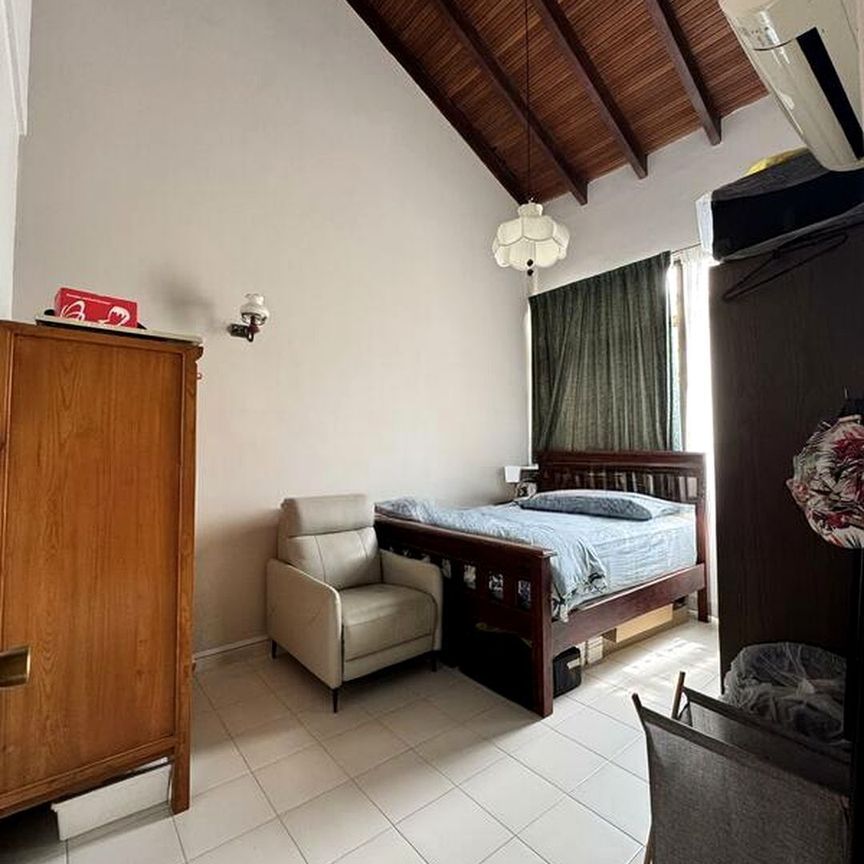 Paya Lebar Crescent (D19), Semi-Detached - For Rent - Photo 1