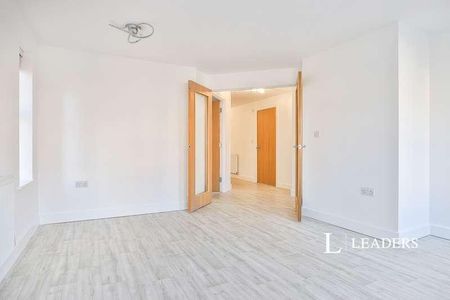 Highcliffe, BH23 - Photo 2