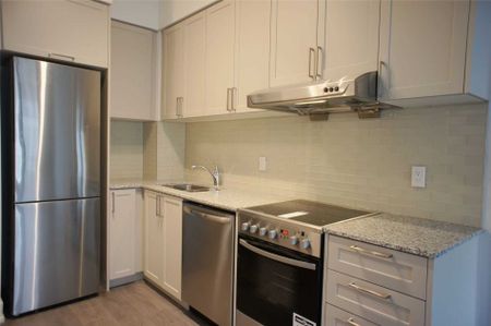 For Lease - 268 Buchanan Drive Unit# 111W, Markham, Ontario - Photo 2