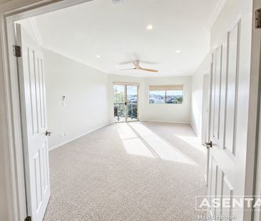 Easy Bayside Living - Renovated 3 Bed Apartment with Pool & Gym - Photo 1