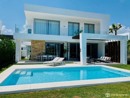 Alquiler de casa o chalet independiente en Calle Bunker - Photo 5