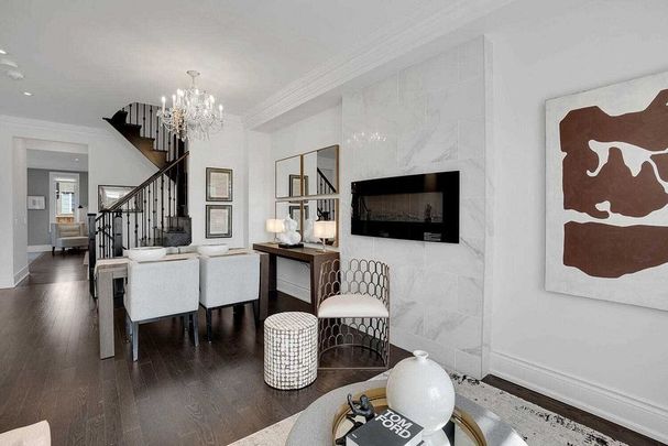 For Lease - 21 Kettle Valley Trail, King, Ontario - Photo 1