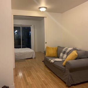 1 CH - 1 SDB - Montréal - $1,150 /mo - Photo 2