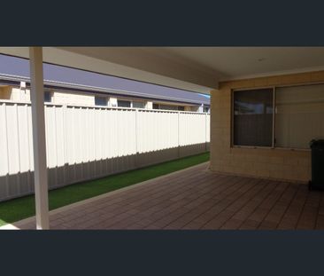4A Niobe Court, Wandina, WA 6530 - Photo 4