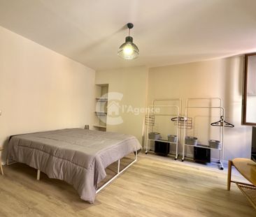 À Grasse, appartement de 35.18m2 à louer 775 EUR par mois - Photo 1