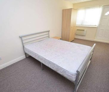 Drayton Street Hulme, Manchester, M15 - Photo 4