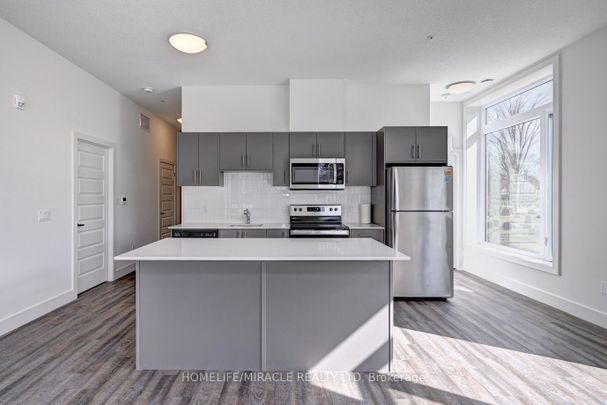 For Lease - 107 Rogers Street, Waterloo, Ontario - Photo 1