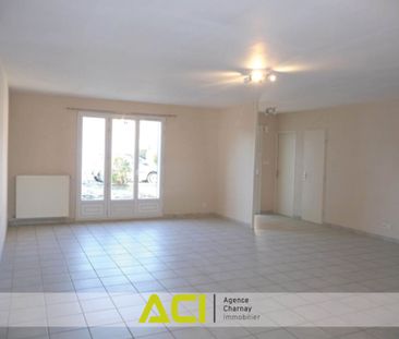 CHARNAY PROCHE COMMERCES VILLA P. PIED AVEC GARAGE - Photo 4