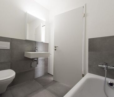 MODERN, LICHTDURCHFLUTEND UND WOHLFÜHLEND - IHRE NEUE WOHNUNG! - Foto 3