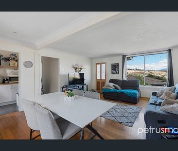 Three Bedroom Family Home - Photo 1