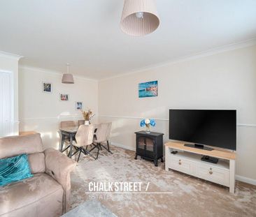 2 bedroom flat to rent - Photo 4