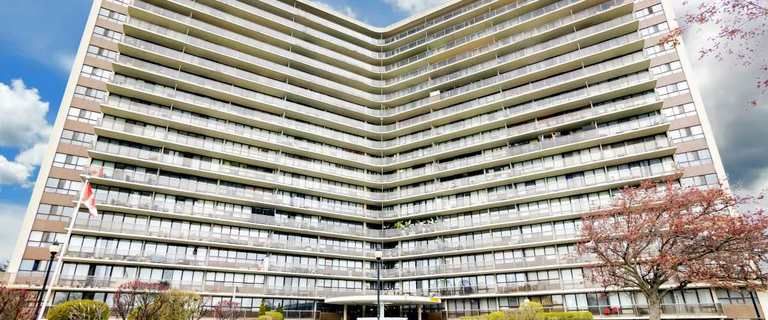 Applewood Towers Apartments | 1055 Bloor Street, Mississauga - Photo 1