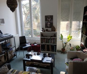 Location Appartement 2 pièces 42m² ST ETIENNE 42000 - Photo 2