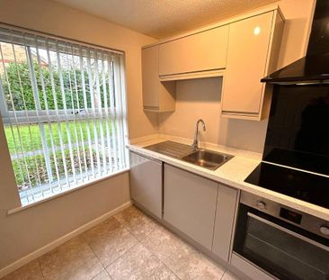 2 bedroom terraced house to rent - Photo 4