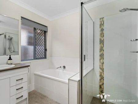 “Modern and Spacious Family Home” - Photo 4