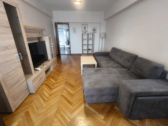 Apartament de inchiriat in Craiova, Dolj, Ultracentral, Universitate - Photo 1