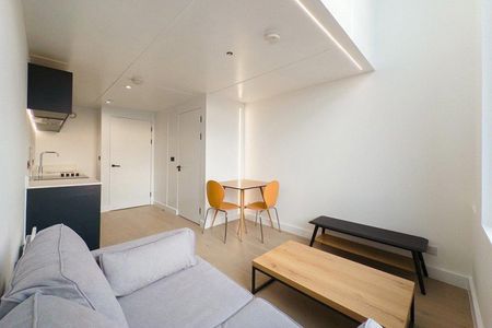 1 bedroom Flat To Let Total Size: 410 SQ FT - Photo 3