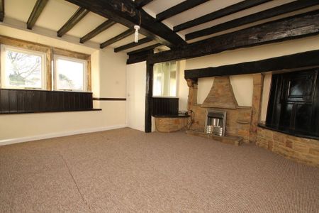 3 bedroom terraced house to rent - Photo 2