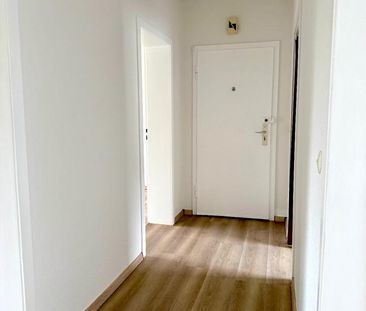 renovierte 3-Zimmer-Wohnung mit Balkon und Grünblick - Photo 6