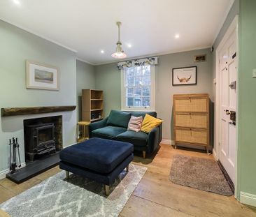 3 bedroom semi-detached house to rent - Photo 2