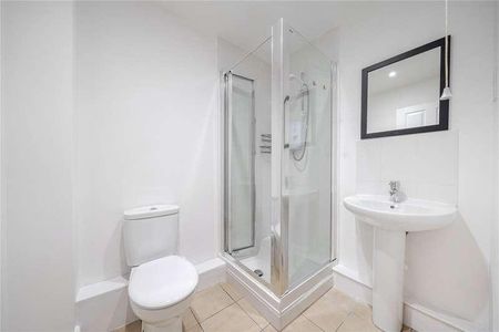 John Hunt Drive, Basingstoke, Hampshire, RG24 - Photo 3