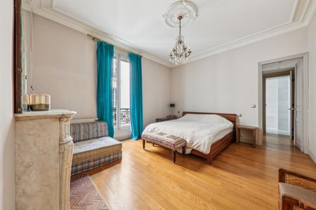 Location Appartement 3 pièces Meublé 107m² PARIS 8ème - Photo 4