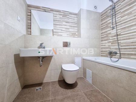Apartament nemobilat cu parcare Coresi - Fotografie 2