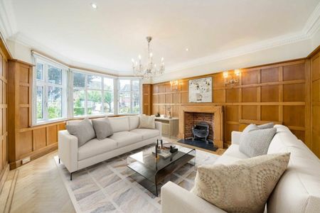 Farm Avenue - Photo 2