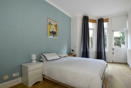 Greencroft Gardens, NW6, London - Photo 5