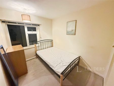 1 bedroom property to rent Pelican Close, Fareham, Hampshire, PO15 - Photo 5