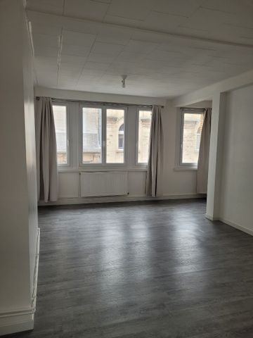 Location Appartement 2 pièces 49m² LENS 62300 - Photo 2