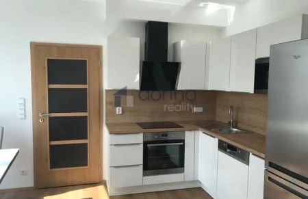 Pronájem krásného bytu 2+kk/B/L, 56 m - Photo 4