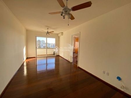 Apartamento com 2 quartos e 73m² para alugar em Tristeza, Porto Alegre. - Photo 2