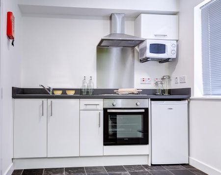 1 bedroom apartment to rent - Photo 4